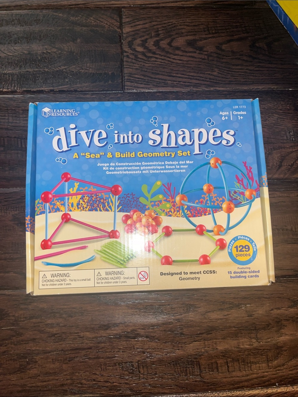 Dive Into Shapes Sea & Build Geometry Set - Blue/Orange